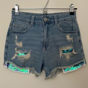 Justice • 16 • Mini Mom Sequin Peekaboo Pocket Distressed Denim Jean Shorts